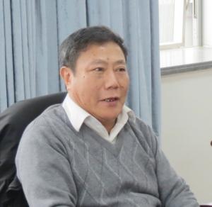 徐洪興